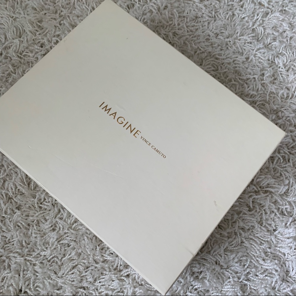Satin Heels IN BOX - Picture 6 of 10